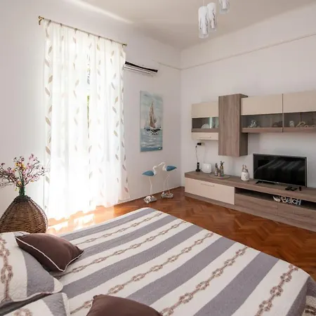 Rubinic Apartman *