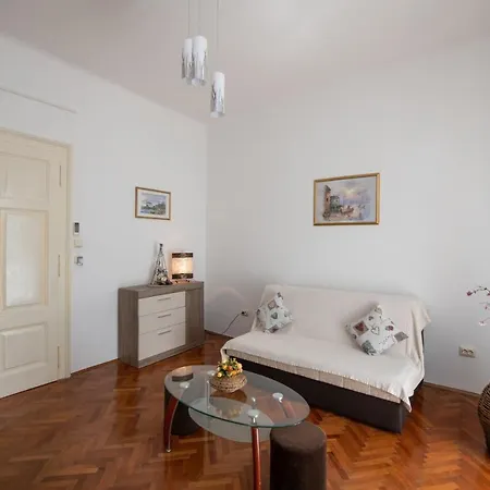 Rubinic Apartman Ičići